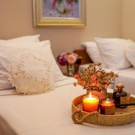 Bozcaada Biz Otel Bagian luar foto