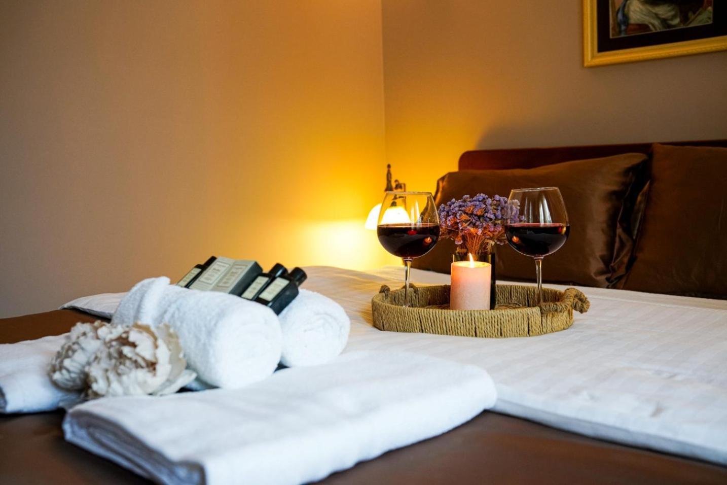 Bozcaada Biz Otel Bagian luar foto