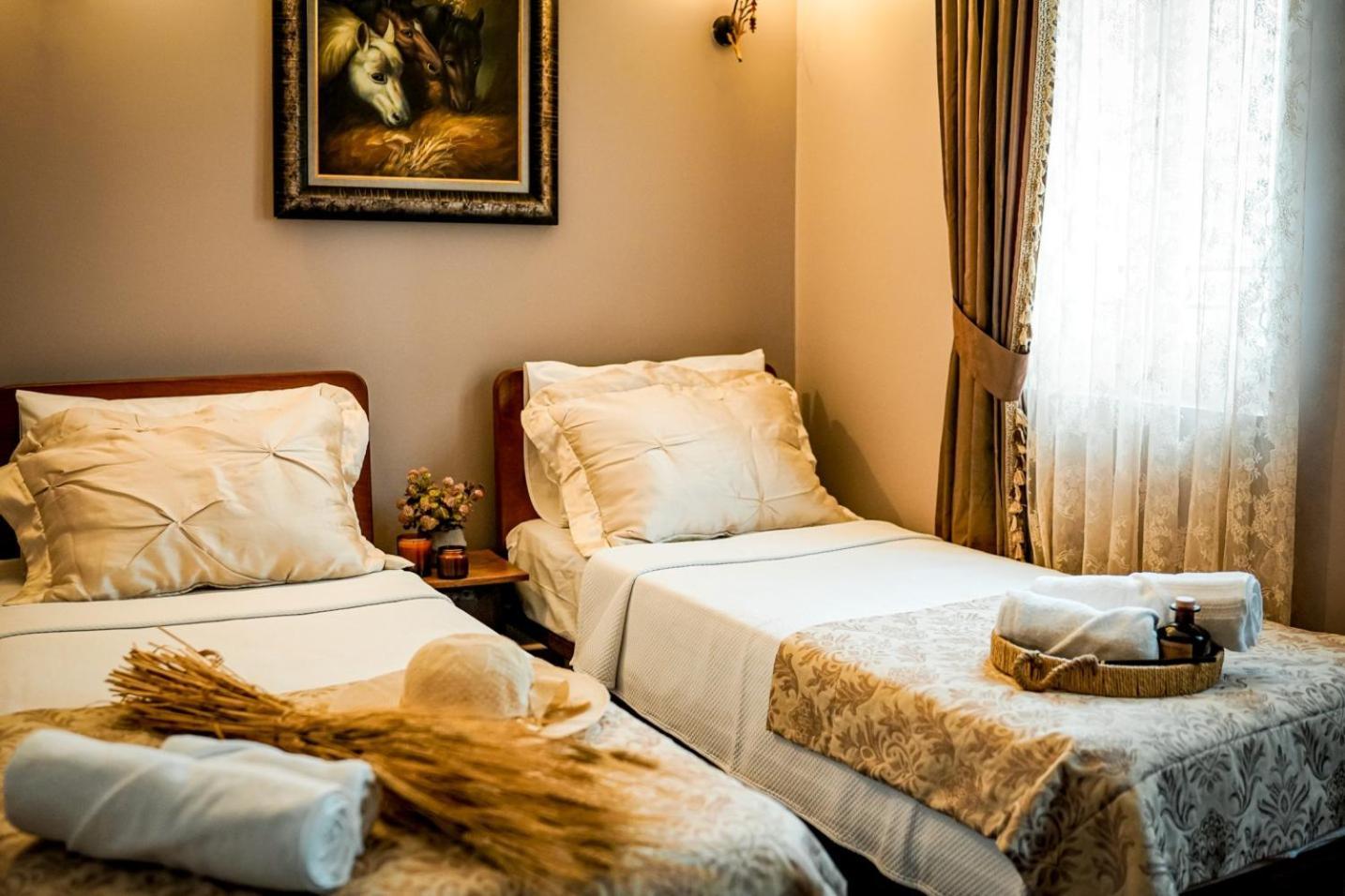 Bozcaada Biz Otel Bagian luar foto
